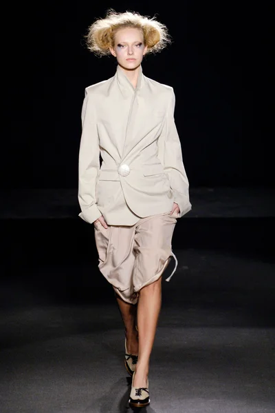 Look 23